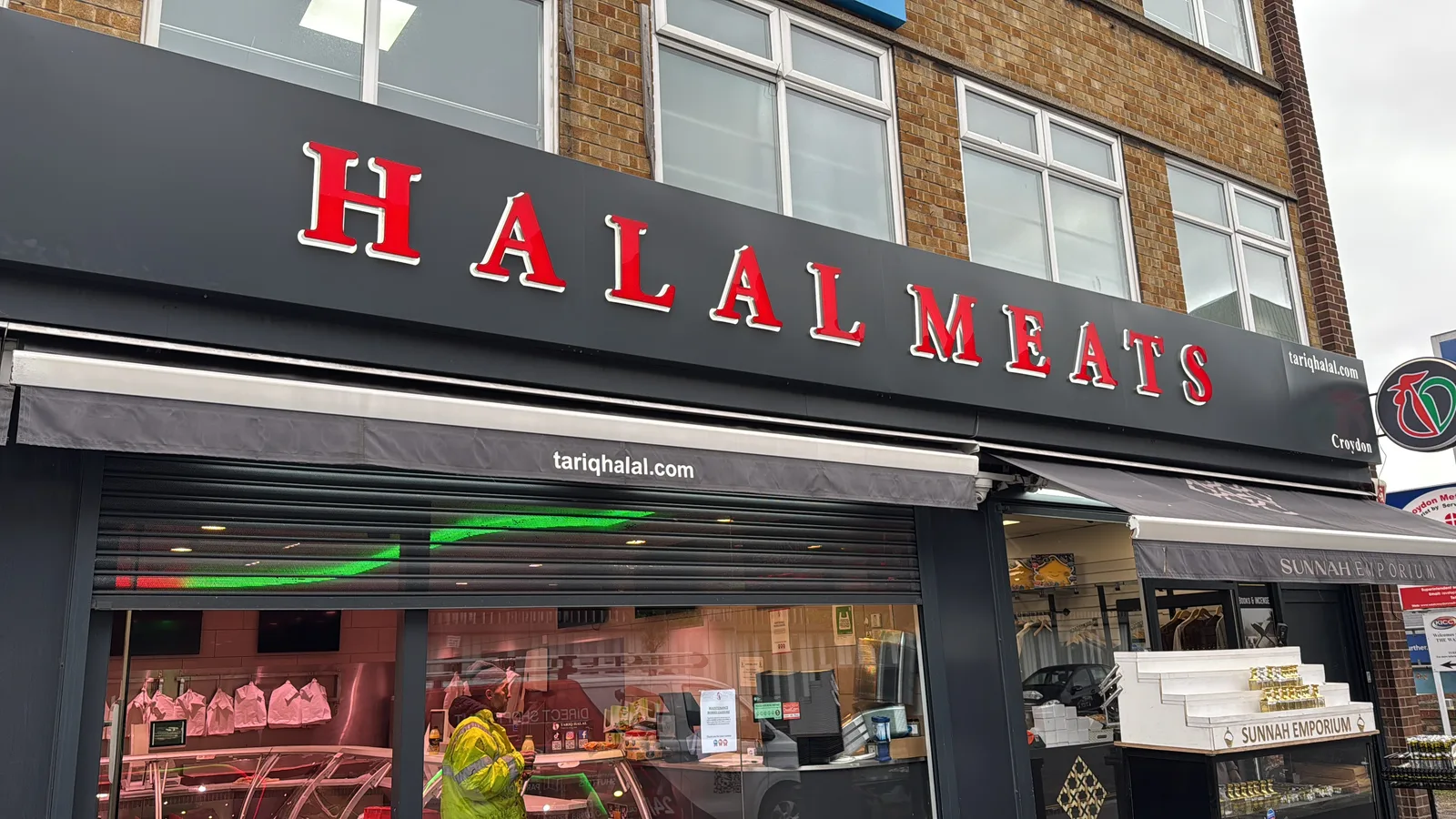 Tariq Halal Meats shopfront by Direct Shopfront – Halal Meats fascia and open shop